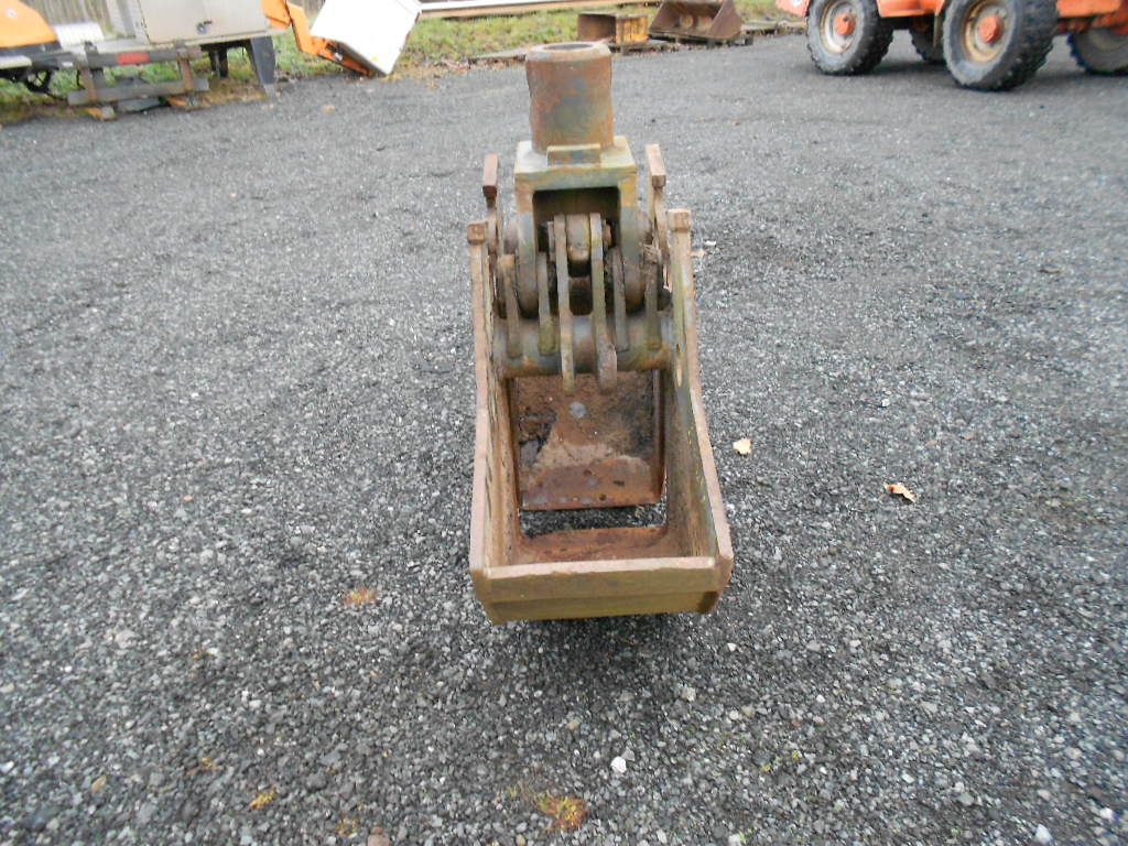 Greifer / Schaufel für Bagger Teileträger