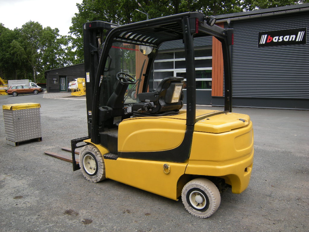 3,5 t  Frontstapler Yale ERP35VL E2395 Elektro