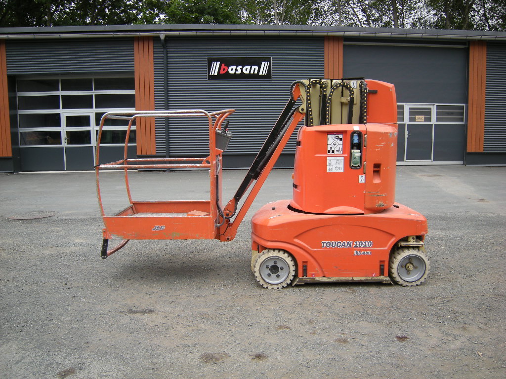 JLG Toucan 1010