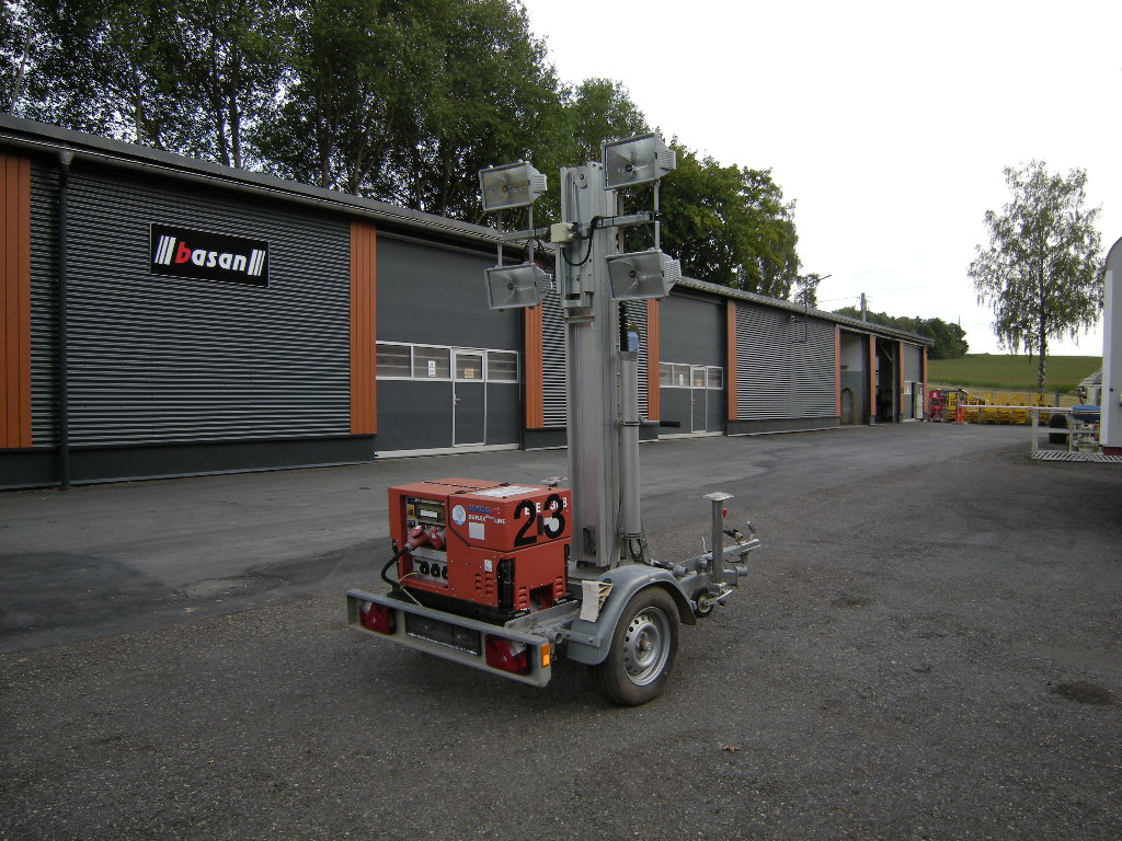 Anhänge- Lichtmast Schmid FG75LM