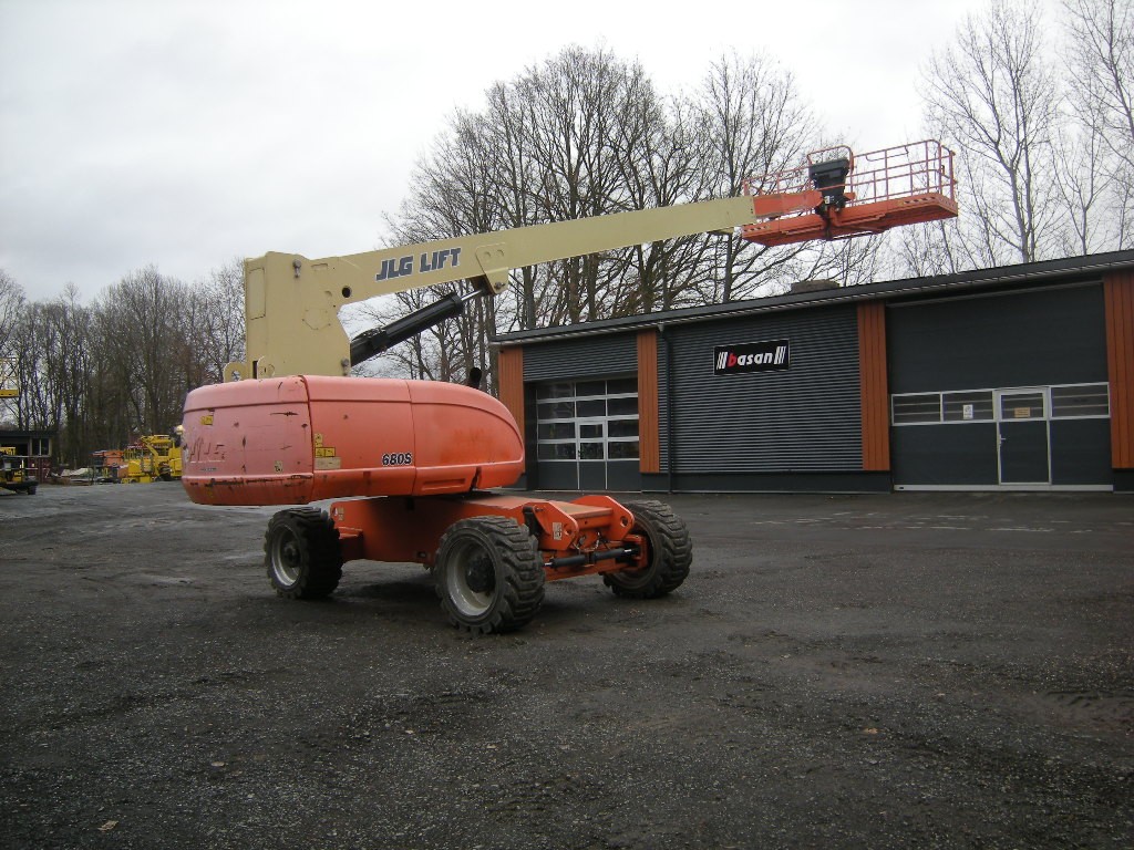 JLG 680 S Allrad