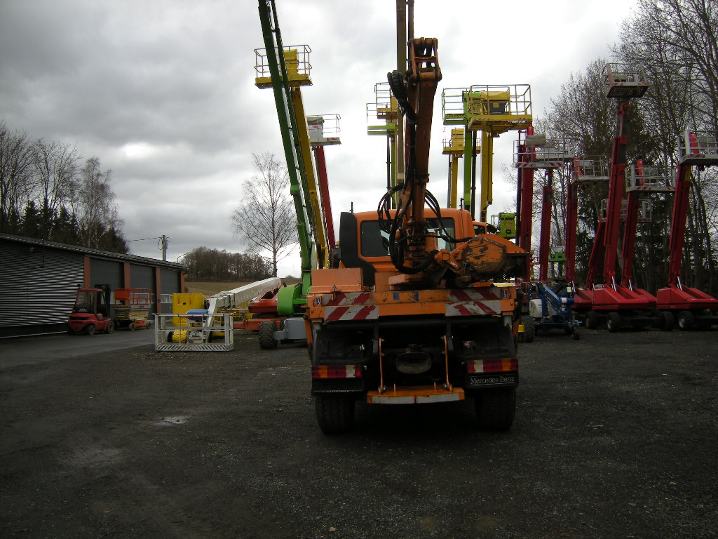 Mercedes Benz Unimog U400 Mähzug, Mulag