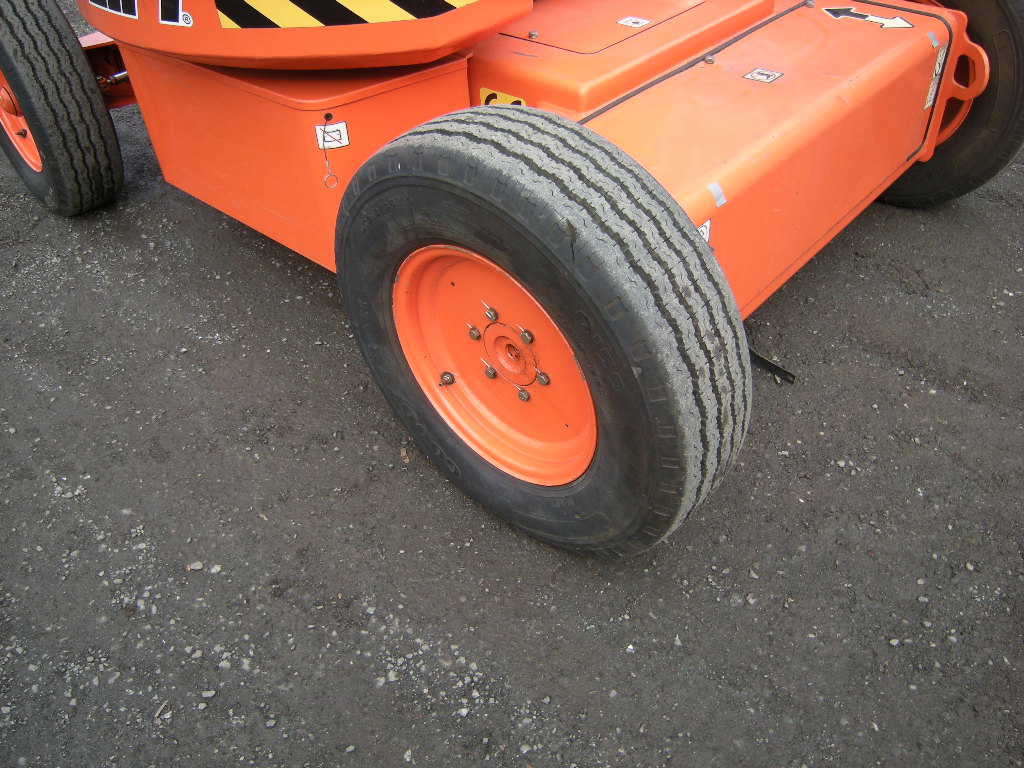 JLG 35E