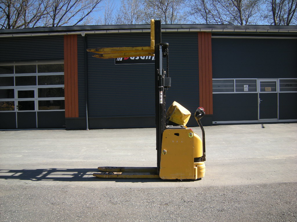 Hochhubwagen Yale MS 16 IL AC Elektro