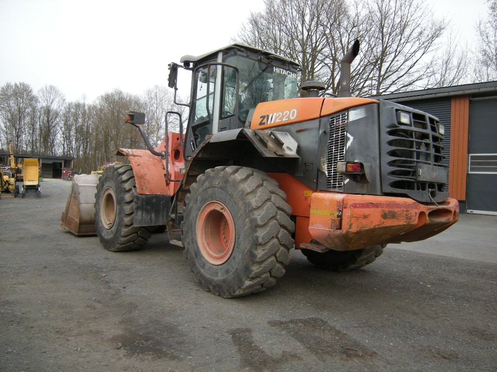 Radlader Hitachi ZW200