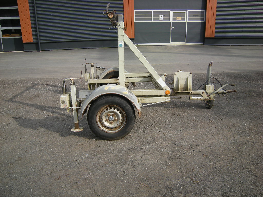 Anhänger für Kabeltrommeln Jacob Thaler !Achse verbogen!