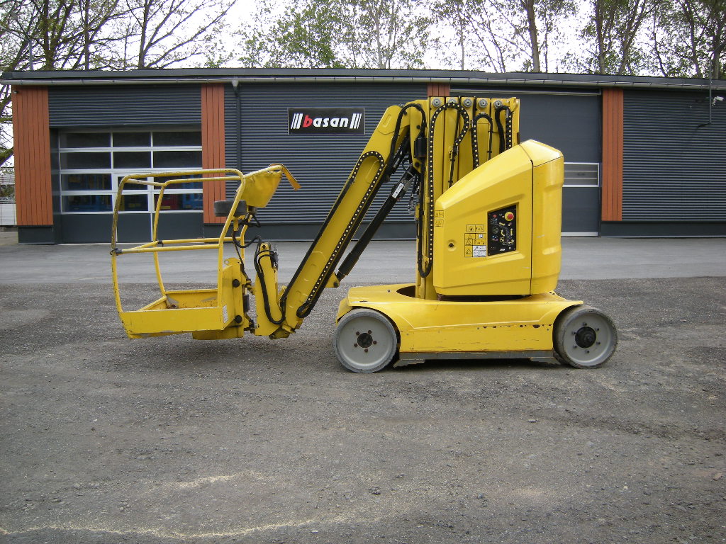 JLG Toucan 12E Plus