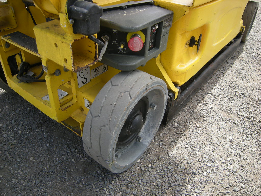 JLG 1930ES