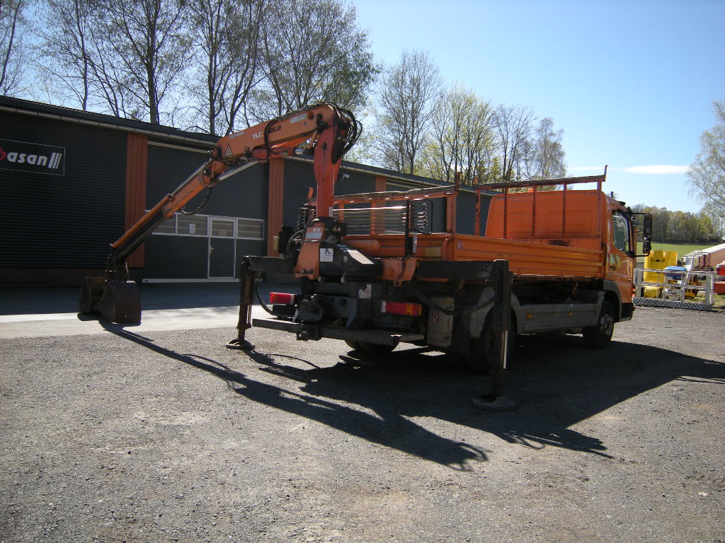 Mercedes Benz MB 918 mit Kran Terex TLC 65.2