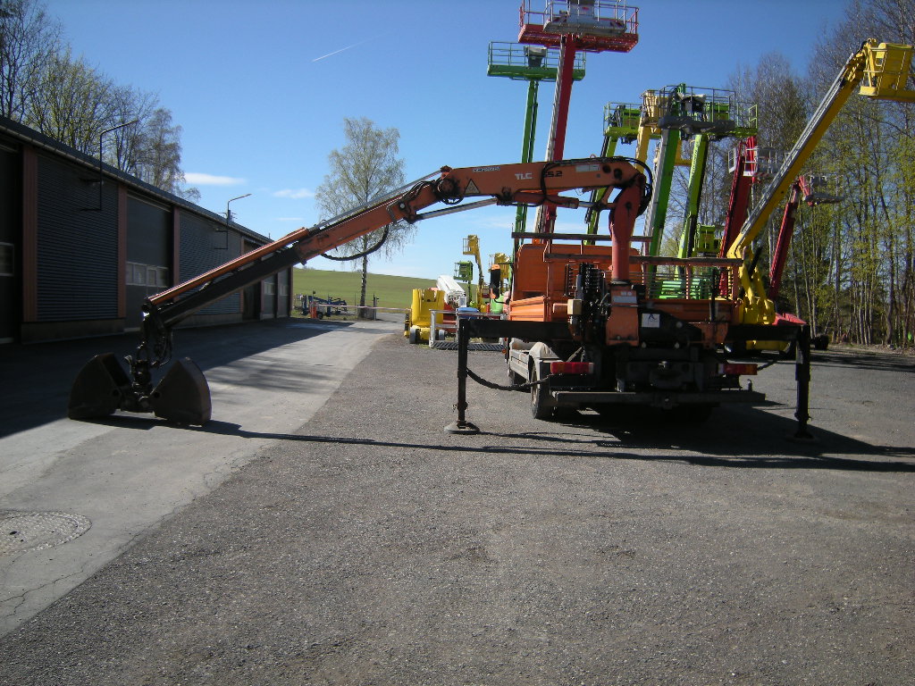 Mercedes Benz MB 918 mit Kran Terex TLC 65.2