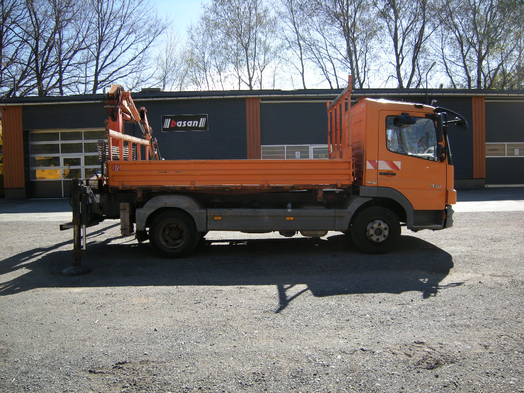 Mercedes Benz MB 918 mit Kran Terex TLC 65.2