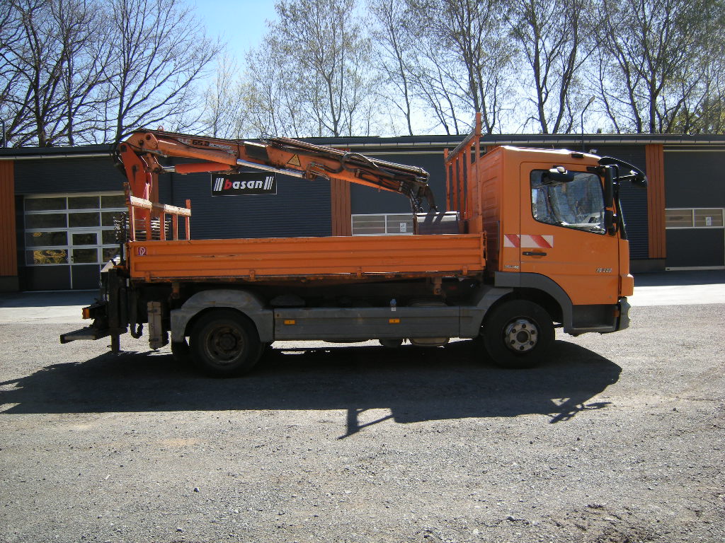 Mercedes Benz MB 918 mit Kran Terex TLC 65.2