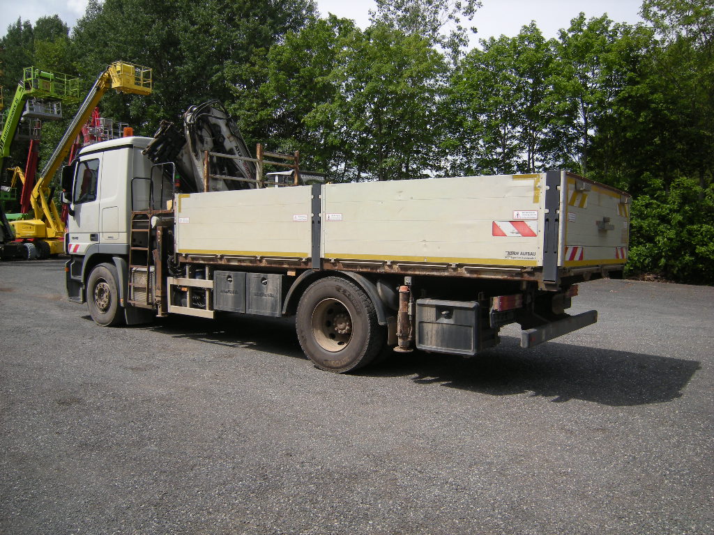 Mercedes Benz Actros 1848 mit Kran Atlas 240.2E-A4