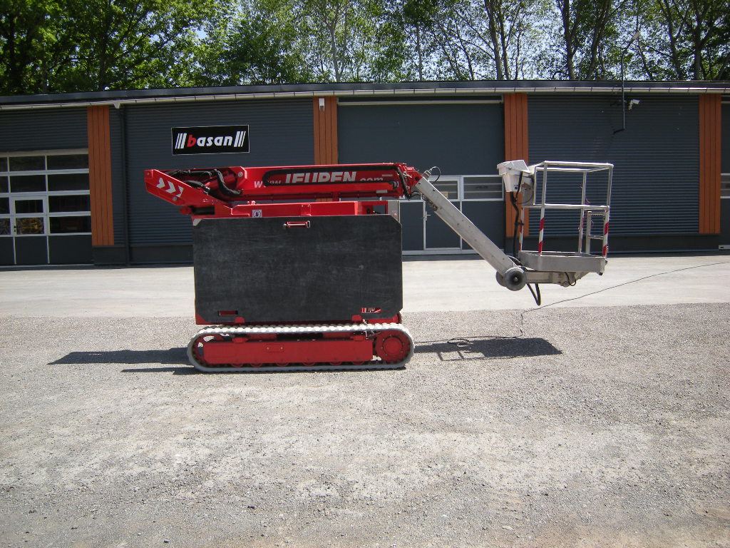 Teupen Leo 12