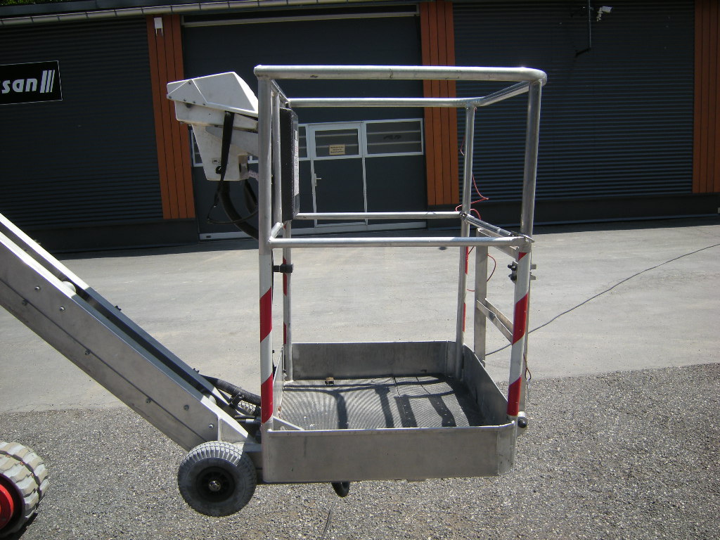 Teupen Leo 12