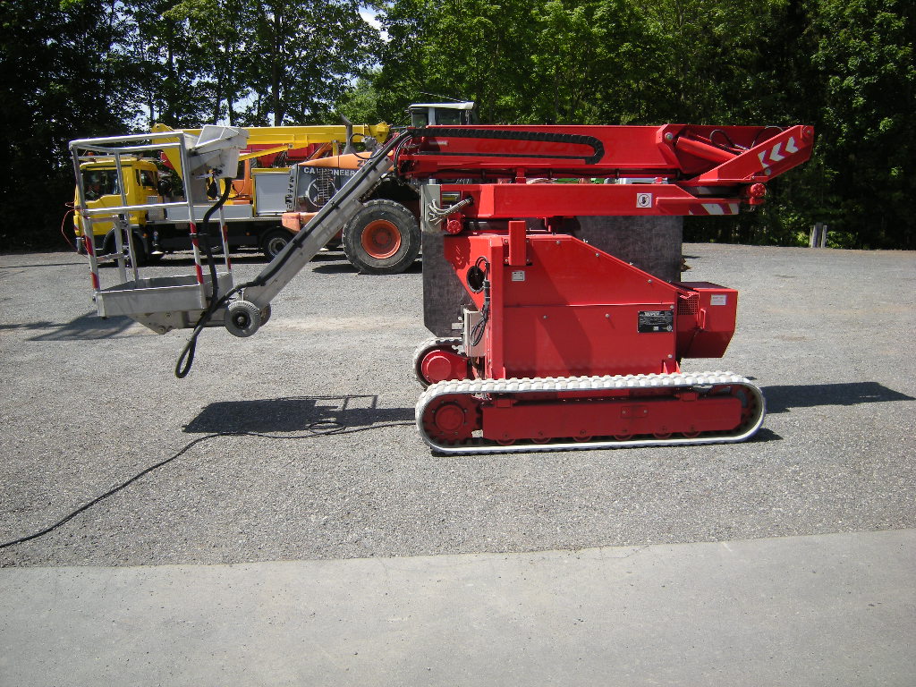 Teupen Leo 12