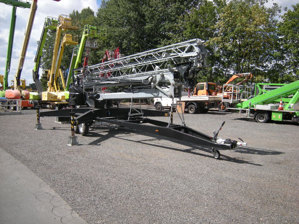 Hochbaukran Uperio Optimum 140