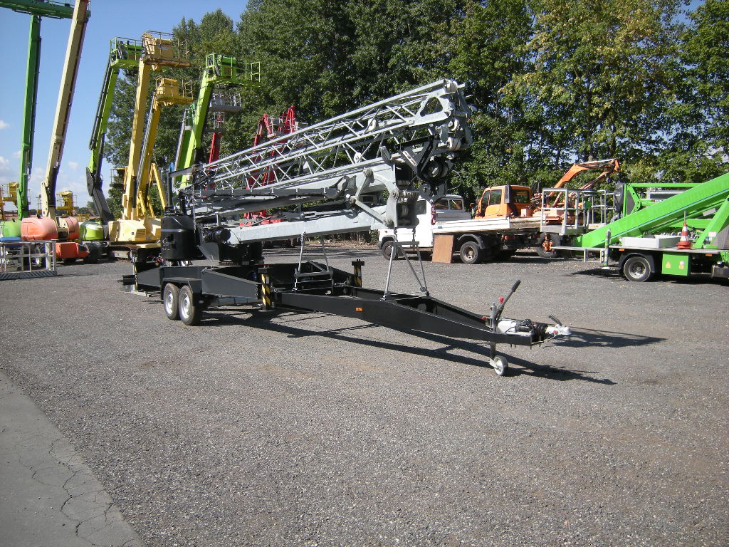 Hochbaukran Uperio Optimum 140